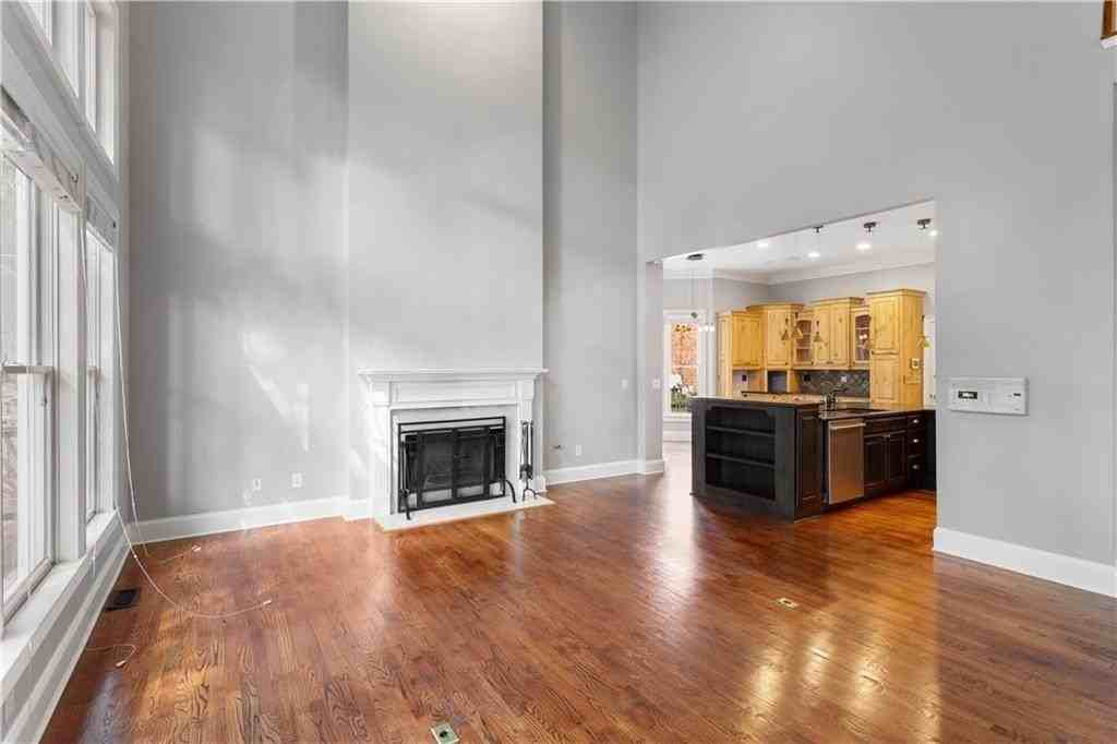 2456 Tyne Ter Se - Photo 4 of 20