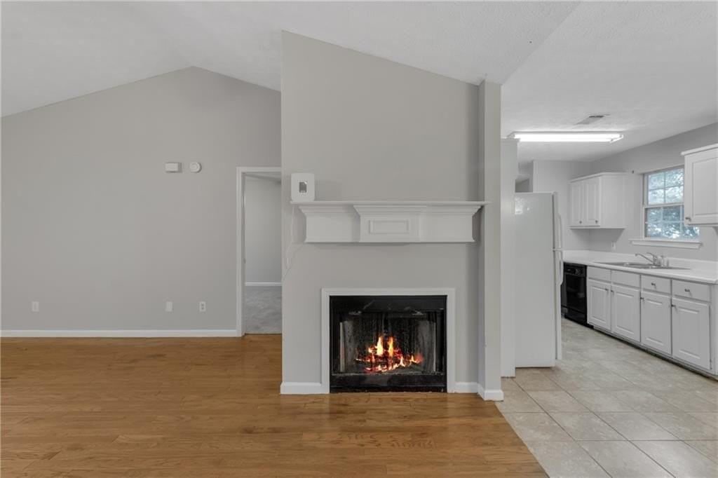 7955 Trinity Park Dr - Photo 6 of 25