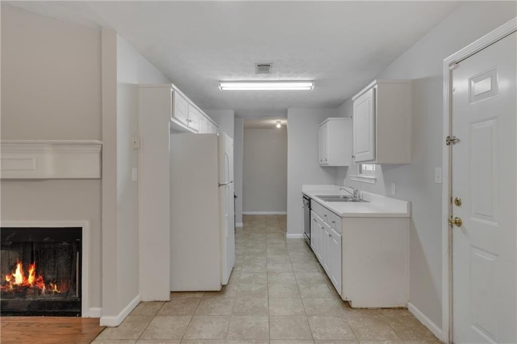 7955 Trinity Park Dr - Photo 7 of 25