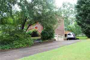 featured image of 3921 Emerson St