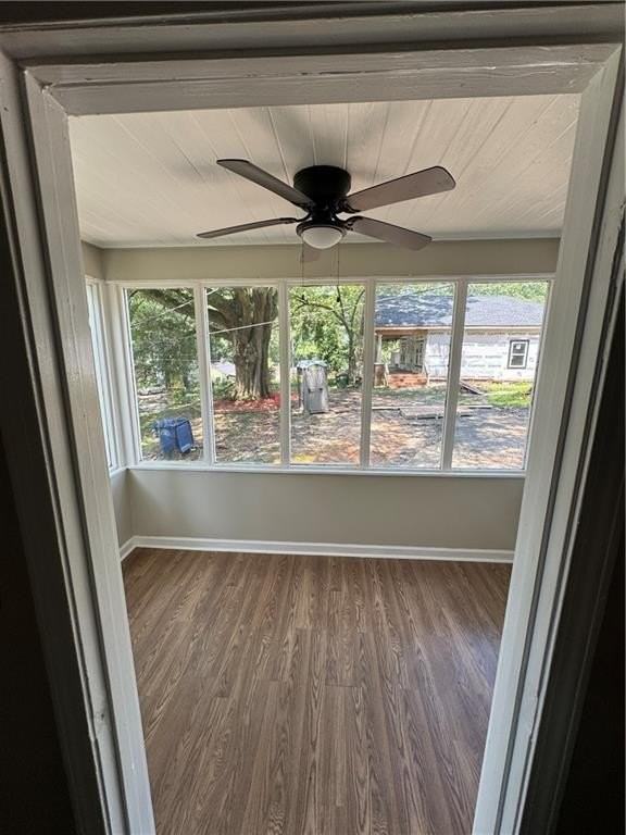 1537 Orlando St Sw - Photo 4 of 16