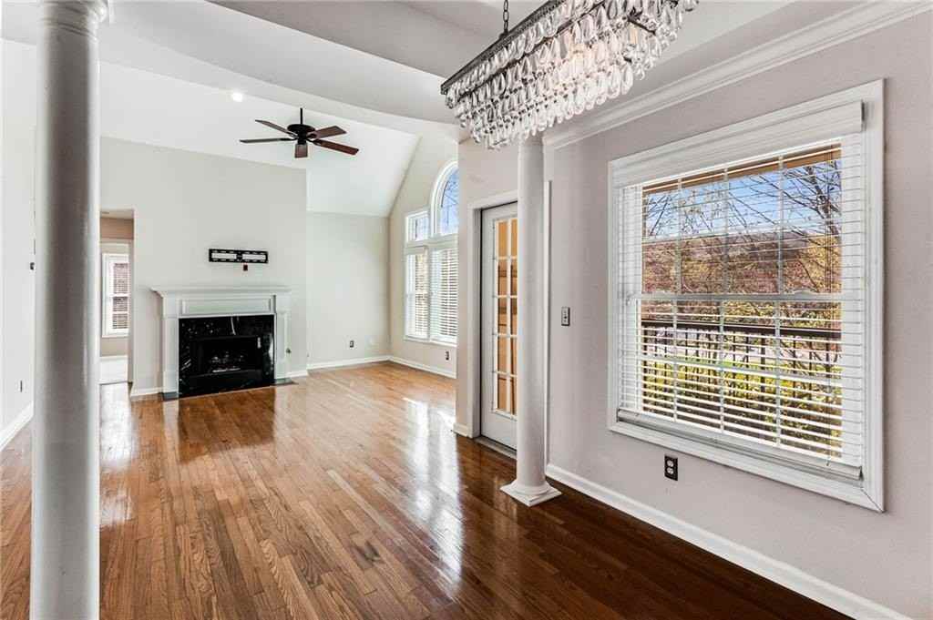 3636 Habersham Rd Nw Apt 1307 #1307 - Photo 4 of 32