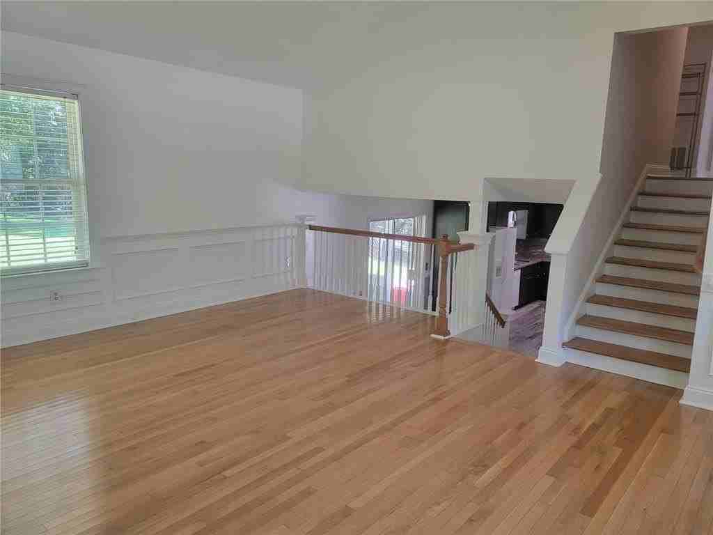 487 Arbour Run - Photo 4 of 20