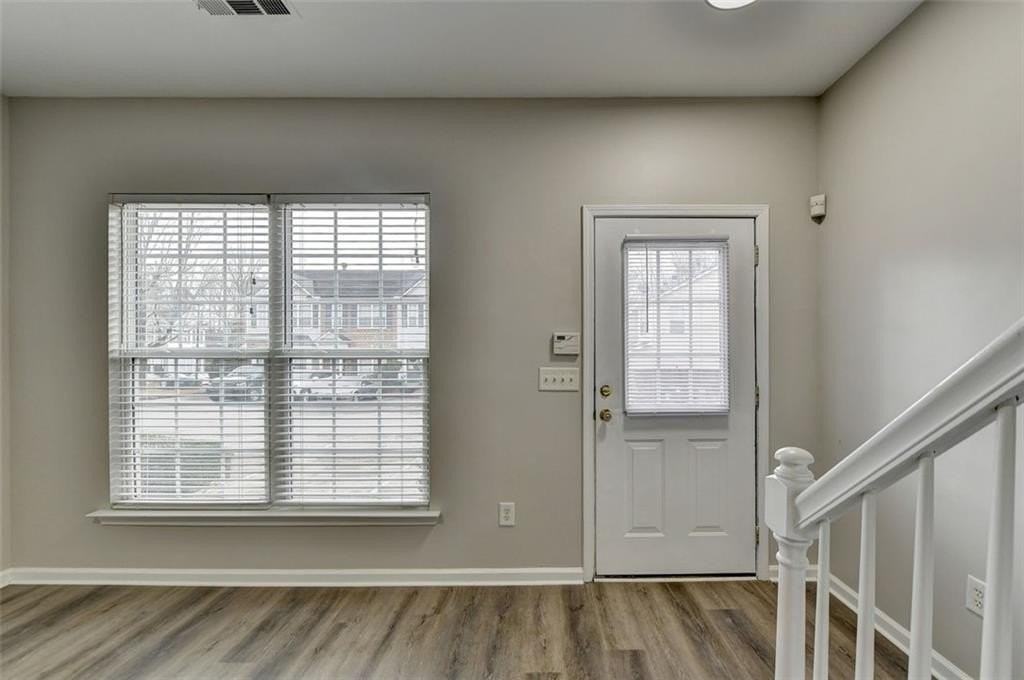 903 Redwood Dr - Photo 7 of 41