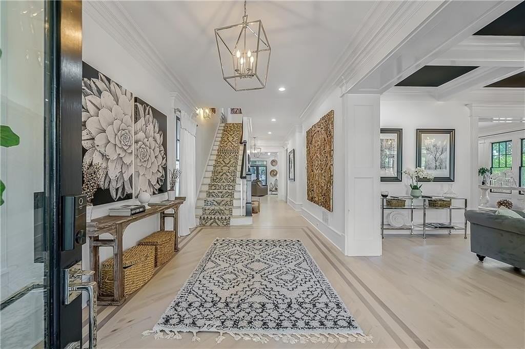 1812 Wellbourne Dr Ne - Photo 5 of 50