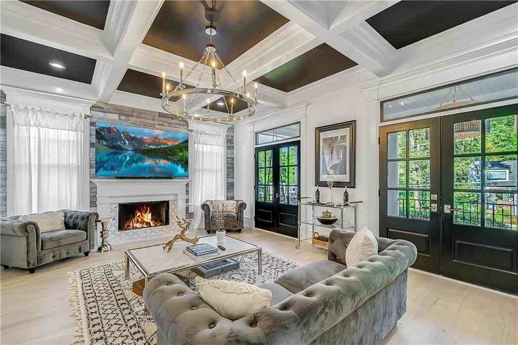 1812 Wellbourne Dr Ne - Photo 7 of 50