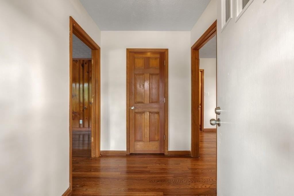 1930 Hollywood Rd Nw - Photo 3 of 19