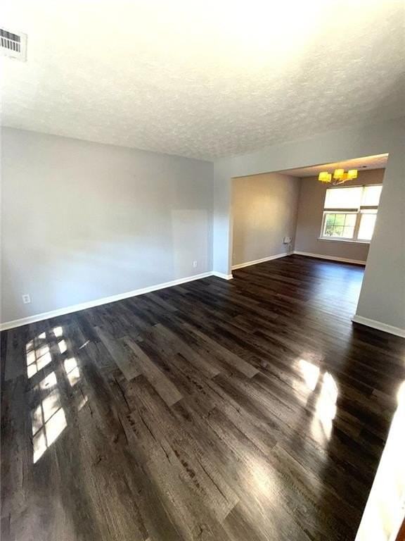 1581 Water Lily Way - Photo 4 of 22