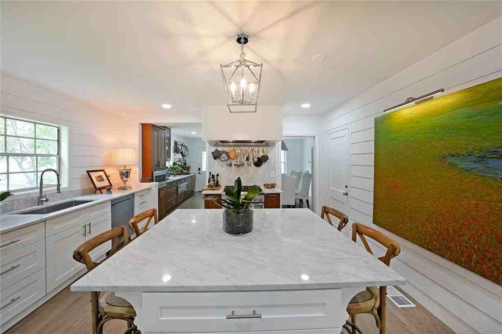 167 Garden Ln - Photo 6 of 29