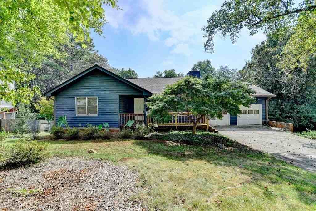 1626 Scholar Dr - Photo 2 of 31