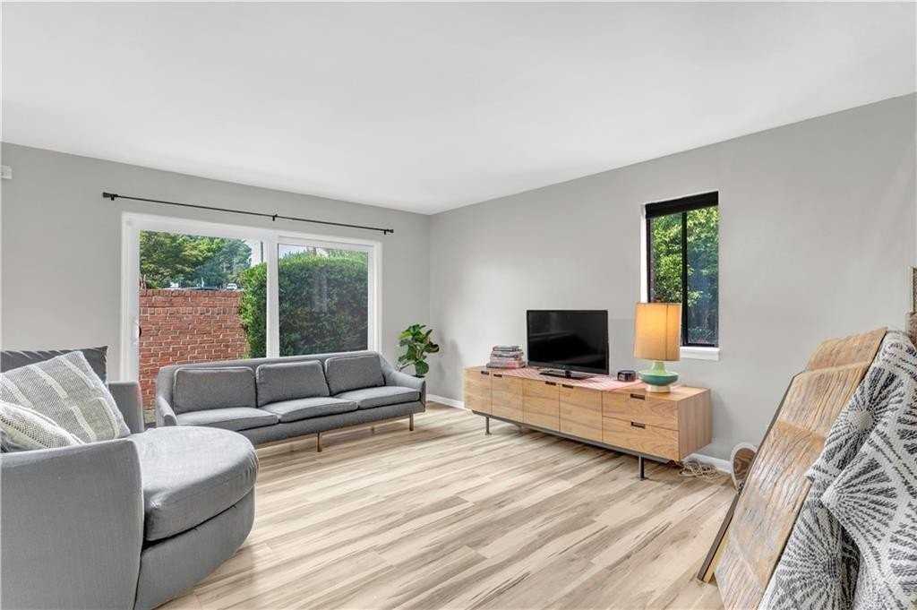 2262 Pernoshal Ct - Photo 2 of 10