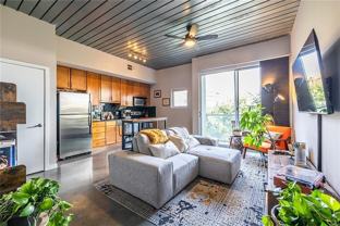 620 Glen Iris Dr Ne Unit 301 #301 - Photo 1 of 1