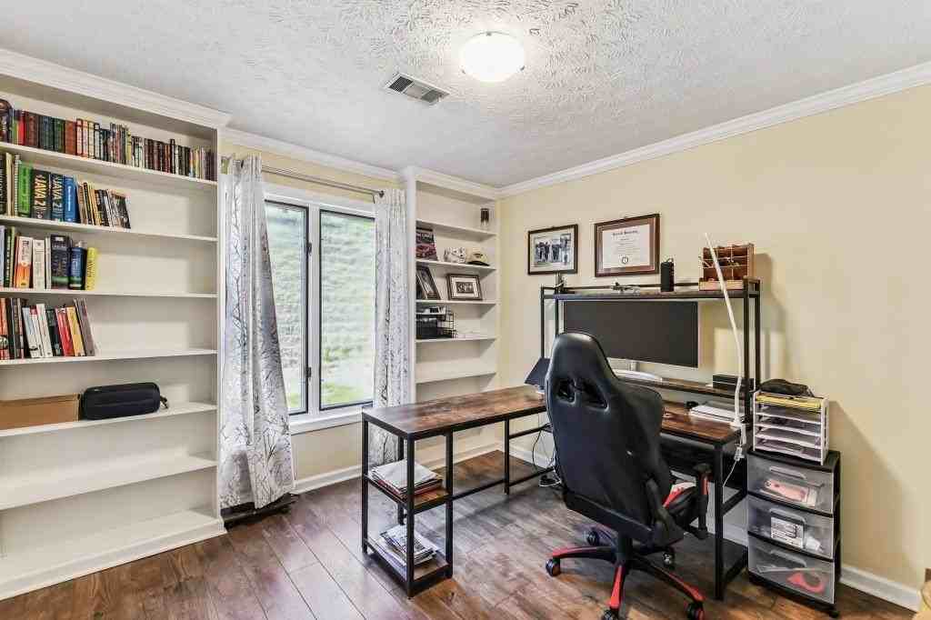 19 Normandy Ct Ne - Photo 5 of 27