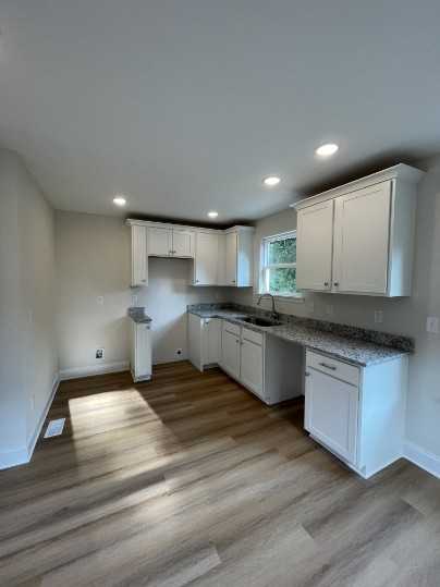 1228 Sholar Ave #1 - Photo 3 of 8