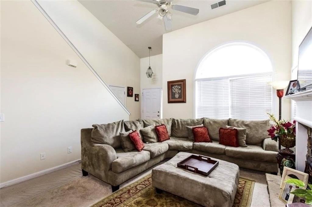 324 Greystone Pkwy - Photo 5 of 20