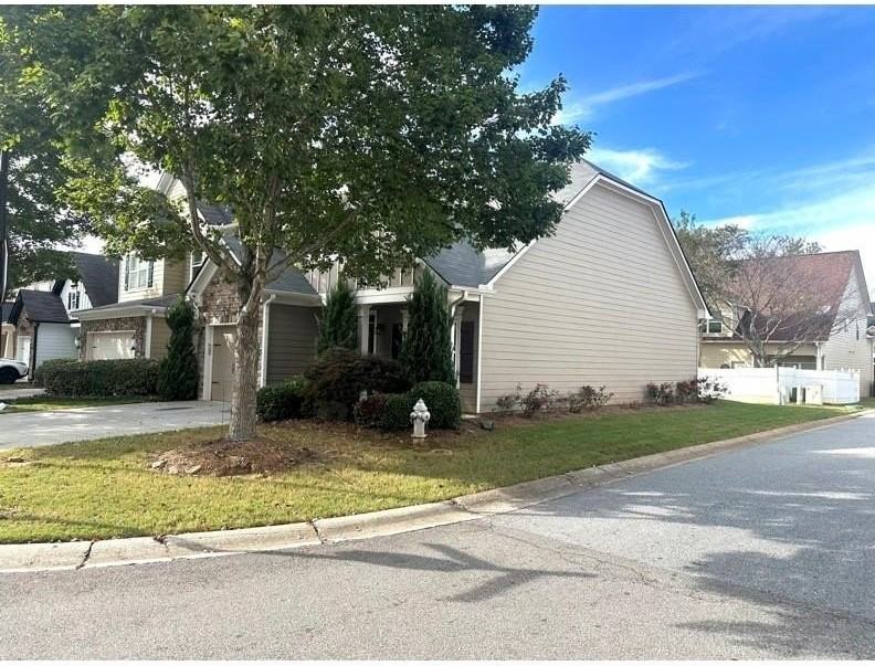 140 Oakmont Dr - Photo 4 of 19