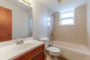 featured image of 270 N Lake St