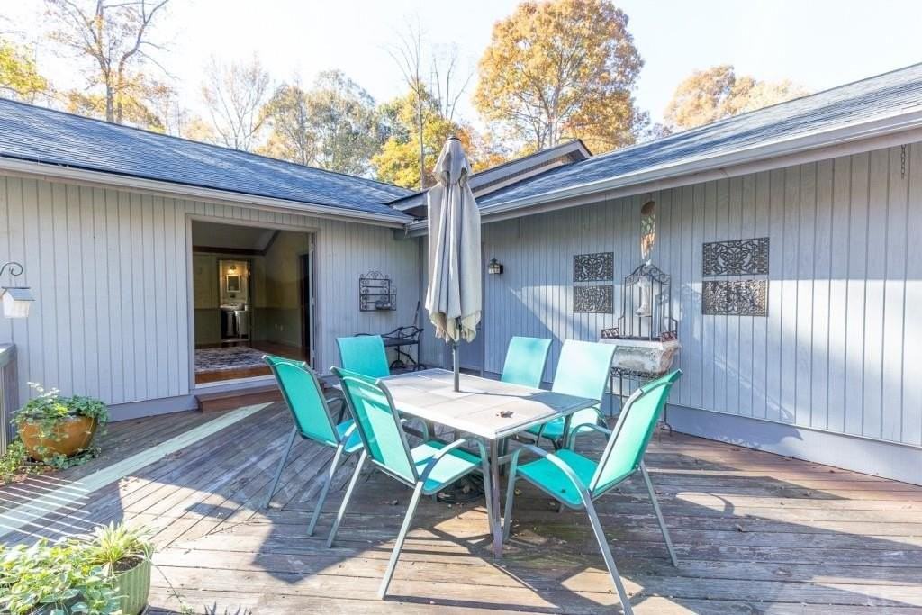 3915 Stone Creek Cir - Photo 6 of 15