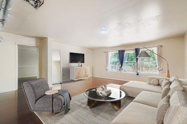 700 Kirkly Way - Photo 6 of 31