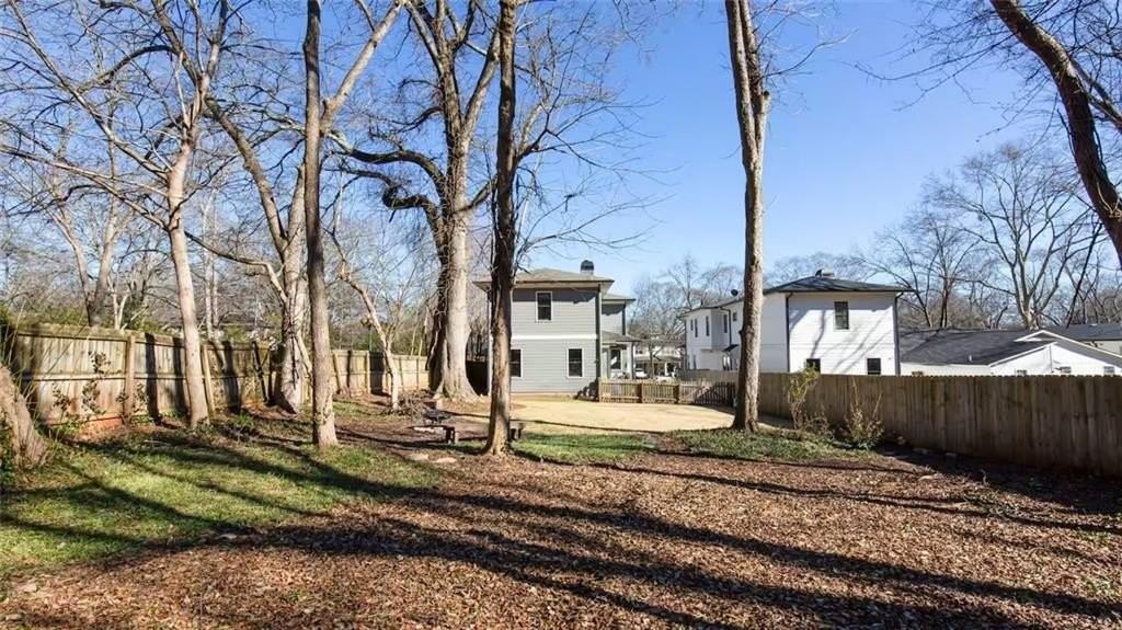 222 Kirkwood Rd Ne - Photo 3 of 21