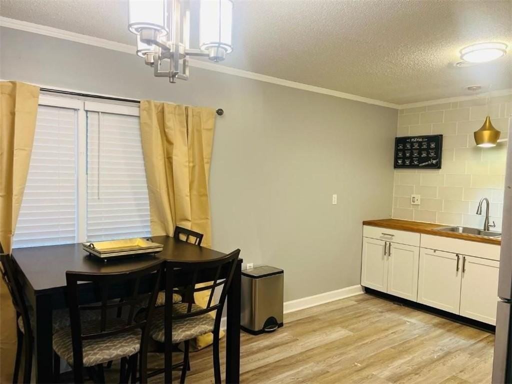 2524 Drayton Dr - Photo 3 of 13