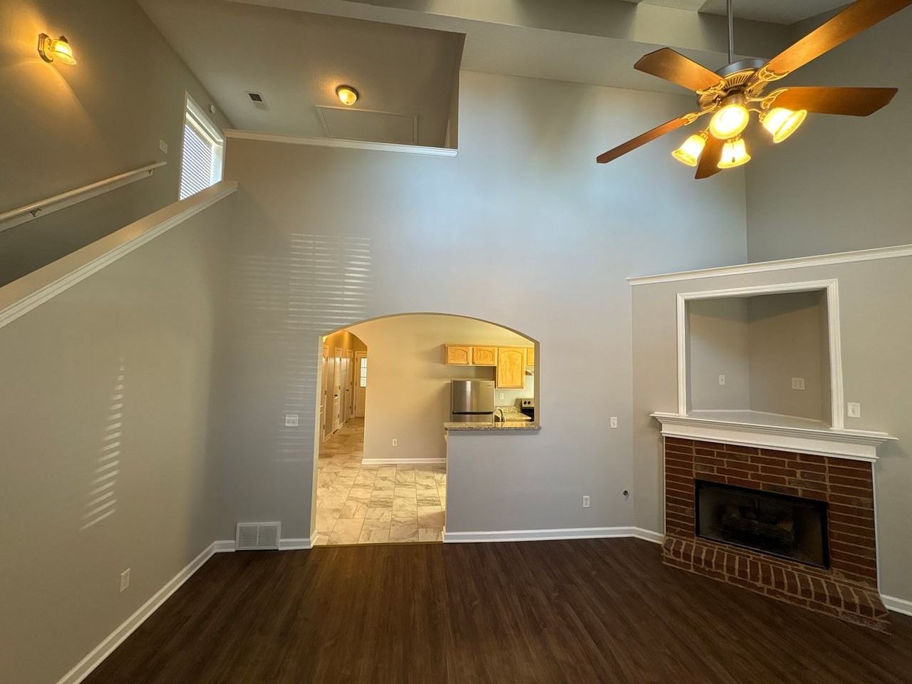 9133 Chimneyrock Blvd - Photo 4 of 16