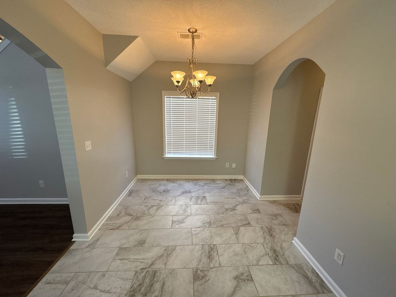 9133 Chimneyrock Blvd - Photo 6 of 16