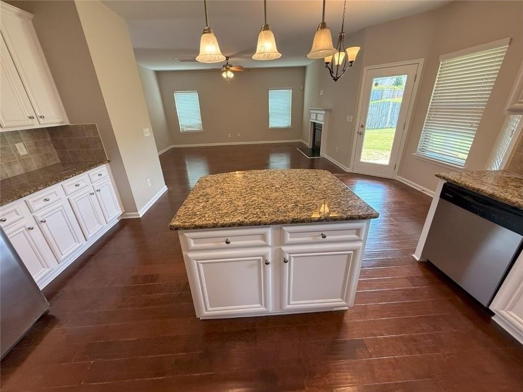 5715 Bucknell Trce - Photo 3 of 36