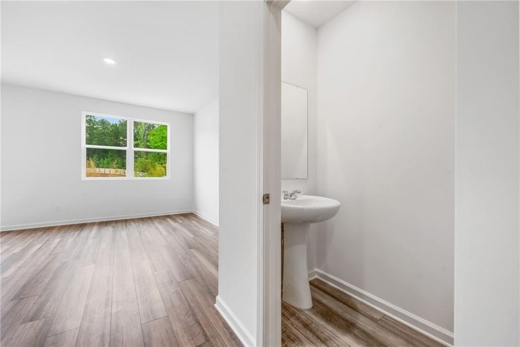 106 Saginaw Ct - Photo 5 of 41