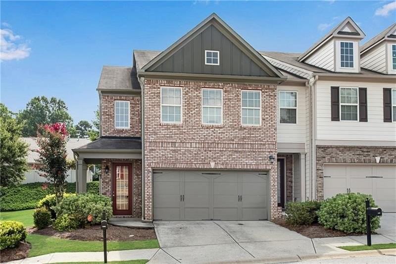 2405 Sardis Chase Ct