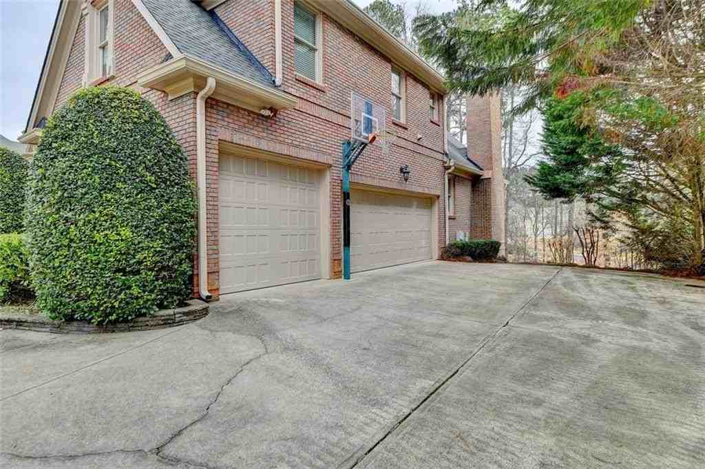 7830 Tintern Trce - Photo 3 of 50