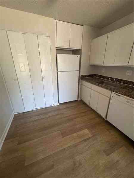 3288 Covington Dr - Photo 7 of 15