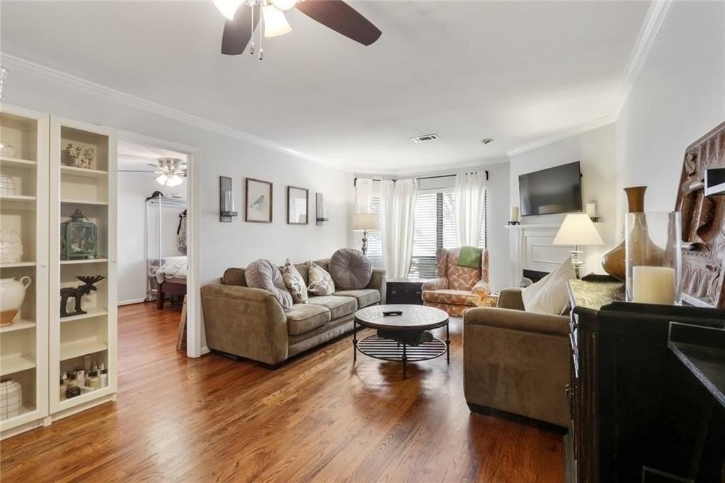 209 14th St Ne Apt 117 #117 - Photo 6 of 18