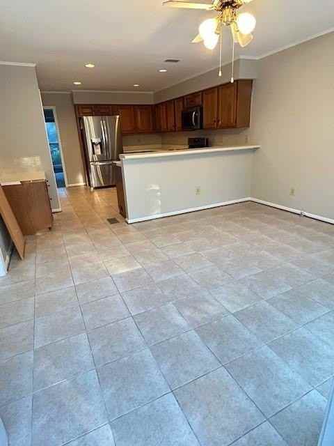 447 Guilford Cir - Photo 7 of 29