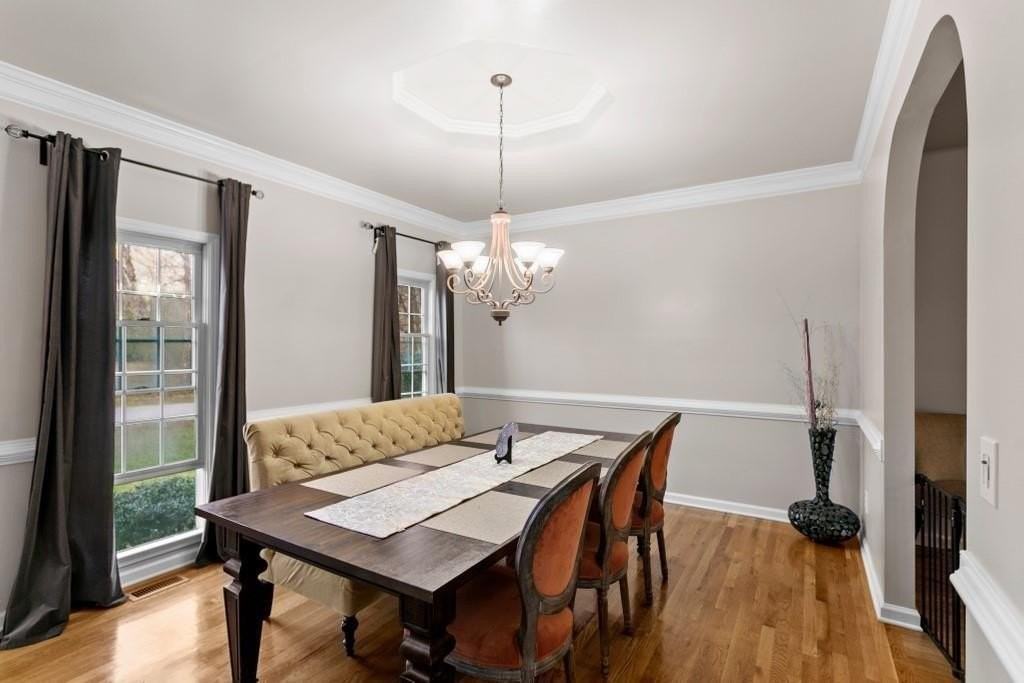 541 Battleview Dr - Photo 3 of 25