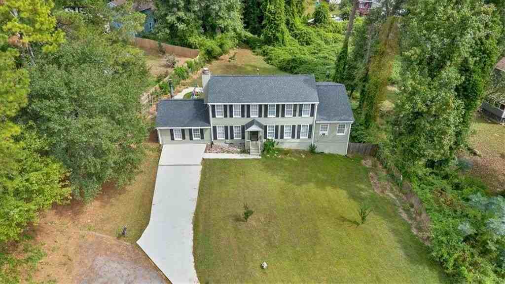 661 Bantry Ln - Photo 2 of 34