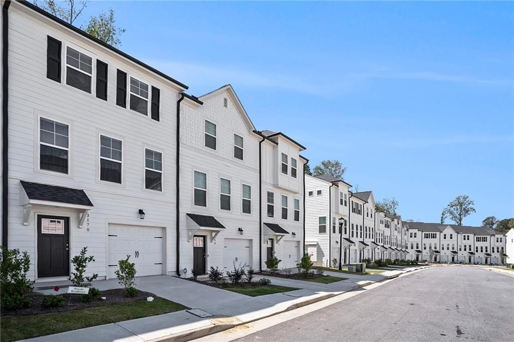 3170 Washburn St Sw - Photo 2 of 17