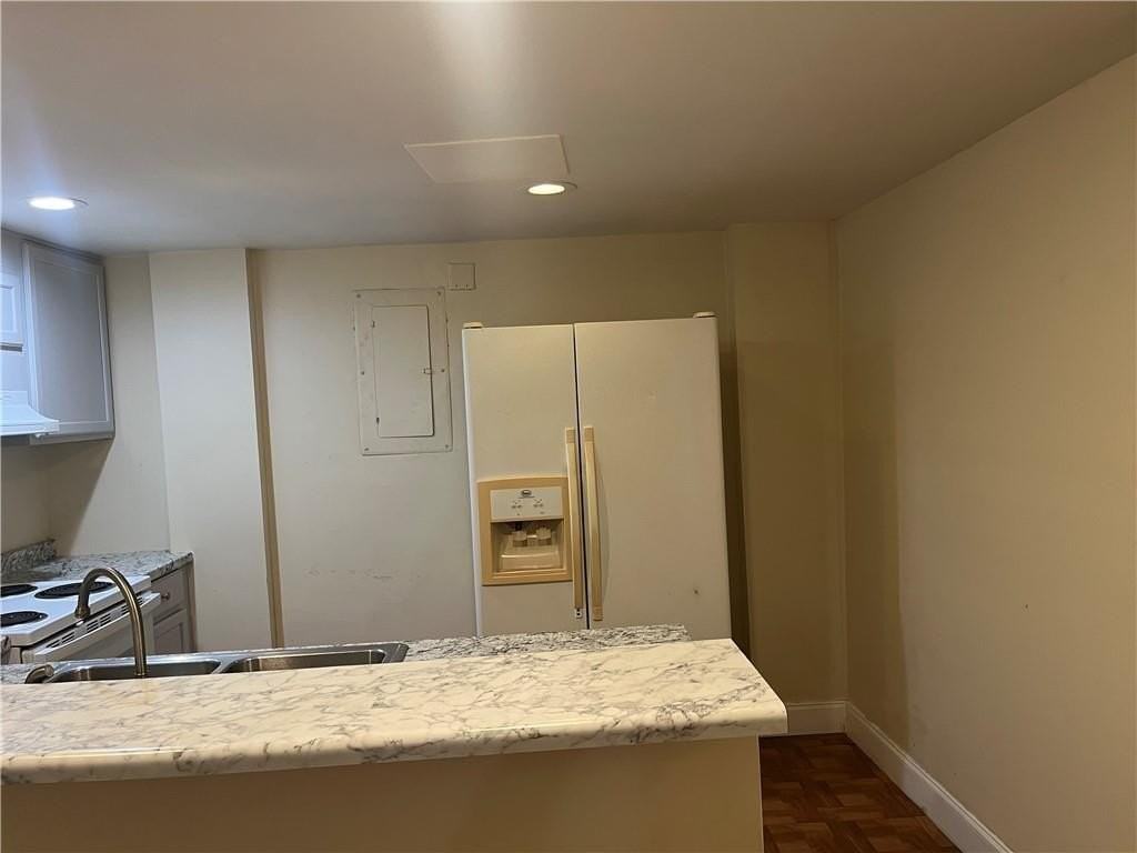 416 Barbashela Dr - Photo 3 of 12