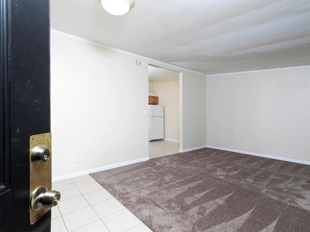 4340 Hanfred Ln - Photo 3 of 19