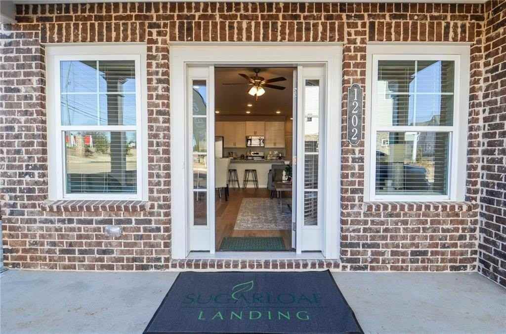 4551 High Ridge Ct - Photo 2 of 40