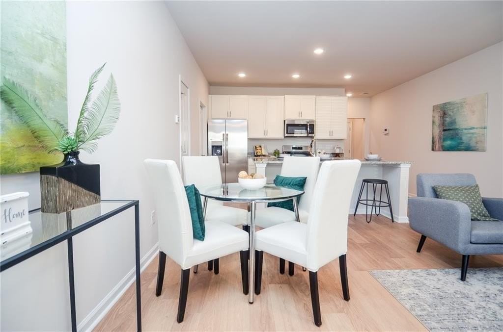 4551 High Ridge Ct - Photo 5 of 40