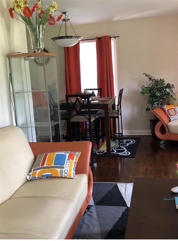 1839 Penelope Rd Nw - Photo 2 of 10