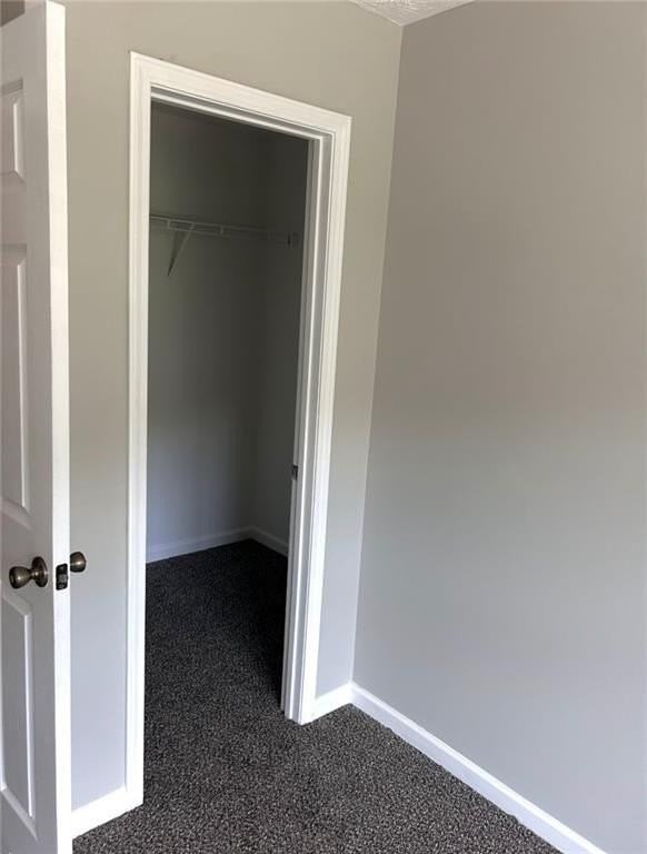 1751 Carrington Dr - Photo 2 of 4