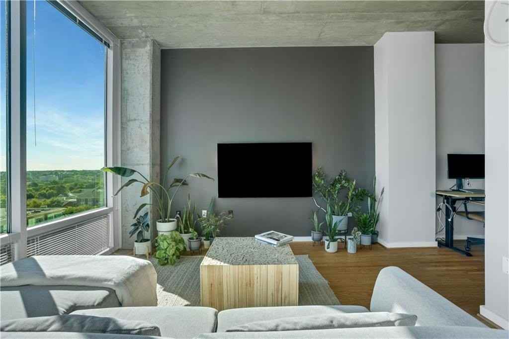 923 Peachtree St Ne Unit 1433 #1433 - Photo 4 of 50