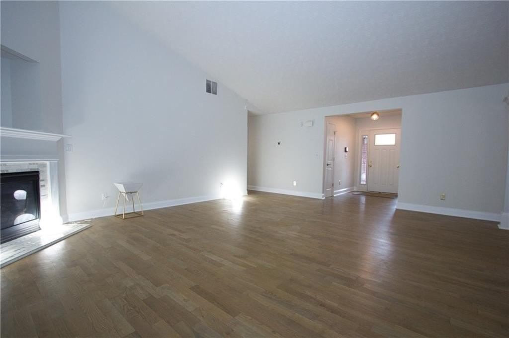 1481 Beckley Pointe - Photo 6 of 45