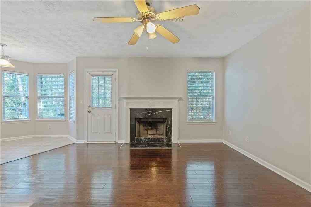 9122 S Sterling Lakes Dr - Photo 7 of 16