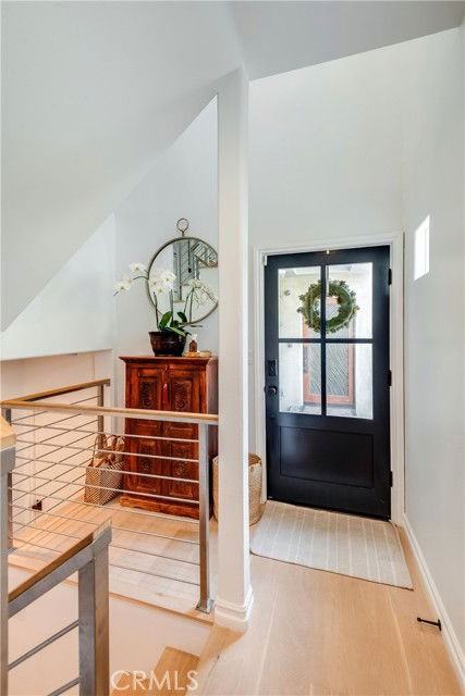 433 Marine Ave #B - Photo 4 of 8