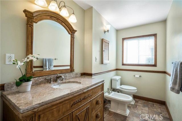 5306 Halison St - Photo 3 of 8