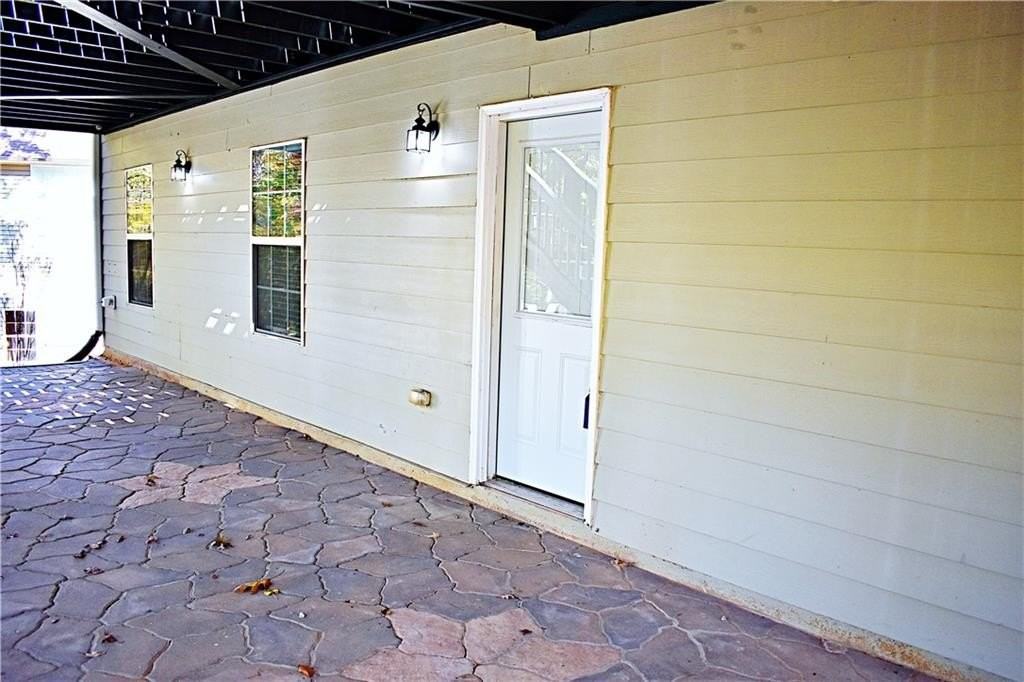 3445 Anneewakee Falls Pkwy - Photo 2 of 17