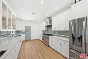 featured image of 1104 S Crest Dr